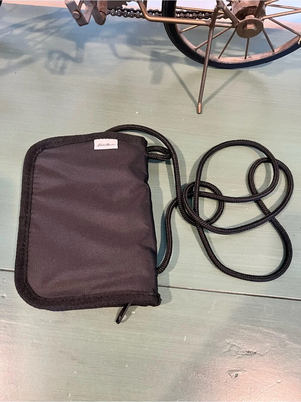 Eddie Bauer Black Crossbody Travel Wallet with Rope Strap